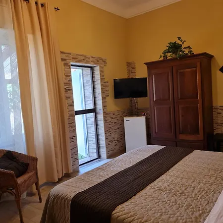 Taras Di San Vito B&B