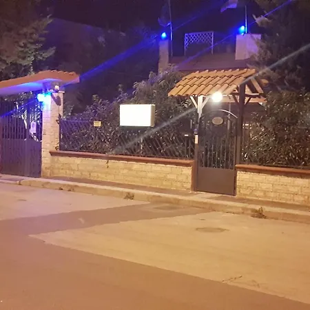 Taras Di San Vito 3*